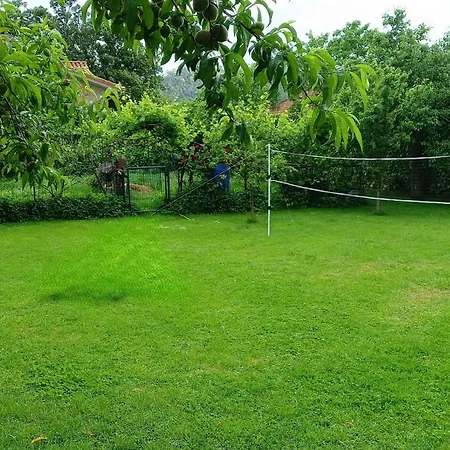 Casa Hazas Hazas de Cesto